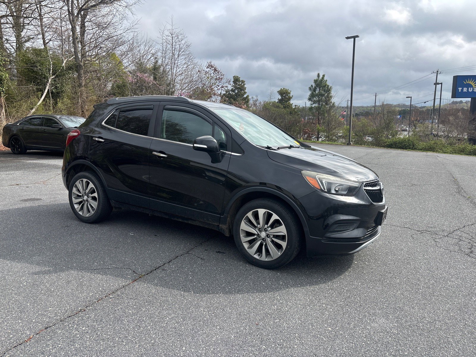 Used 2017 Buick Encore Preferred image 8
