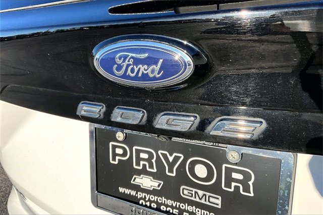 Used 2021 Ford Edge SE image 24