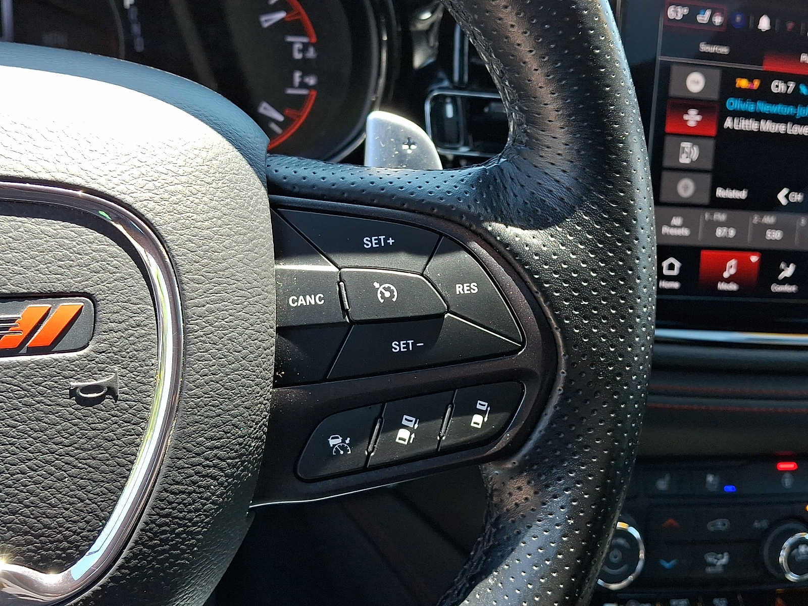 Used 2024 Dodge Durango GT AWD/4WD image 23