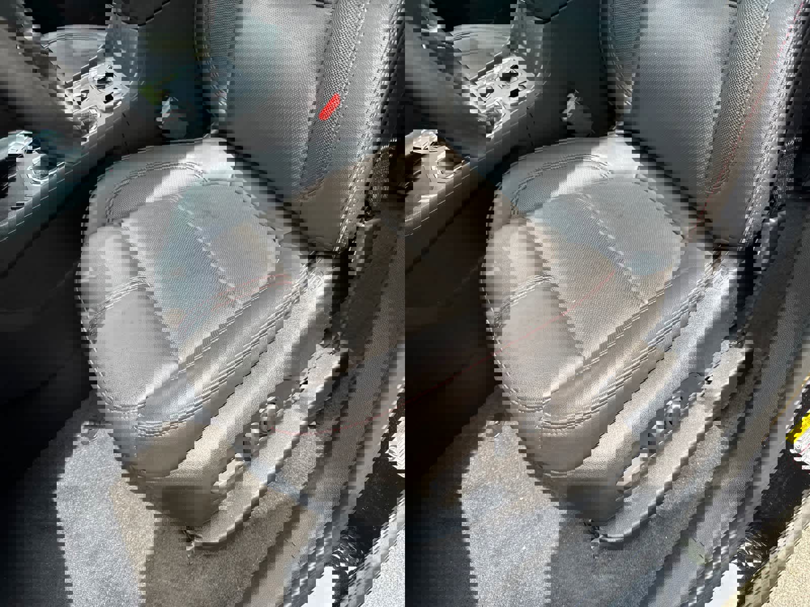 Certified 2022 Chevrolet Traverse RS image 16