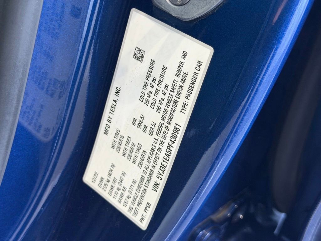 Used 2023 Tesla Model 3 Standard Range RWD image 35