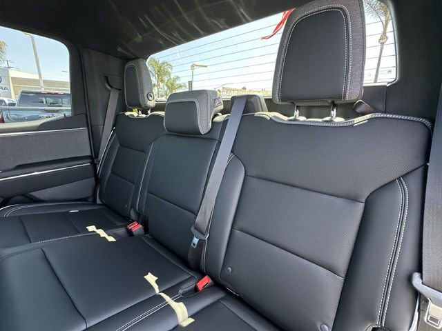 New 2026 GMC Sierra EV Elevation image 26