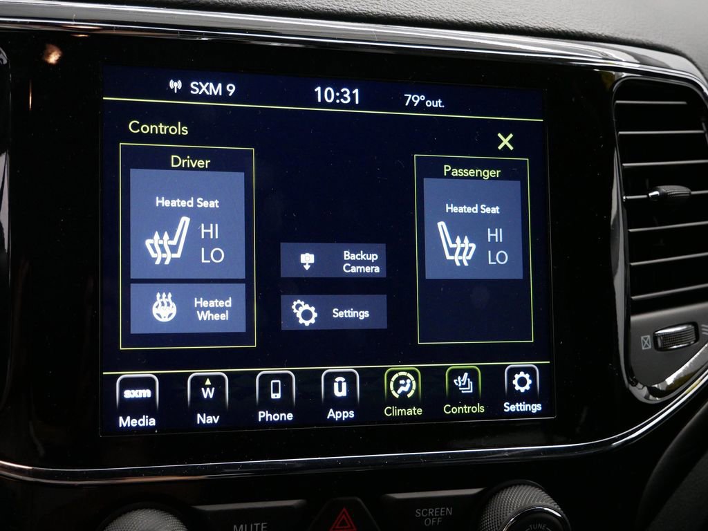 Certified 2022 Jeep Grand Cherokee Laredo X image 33