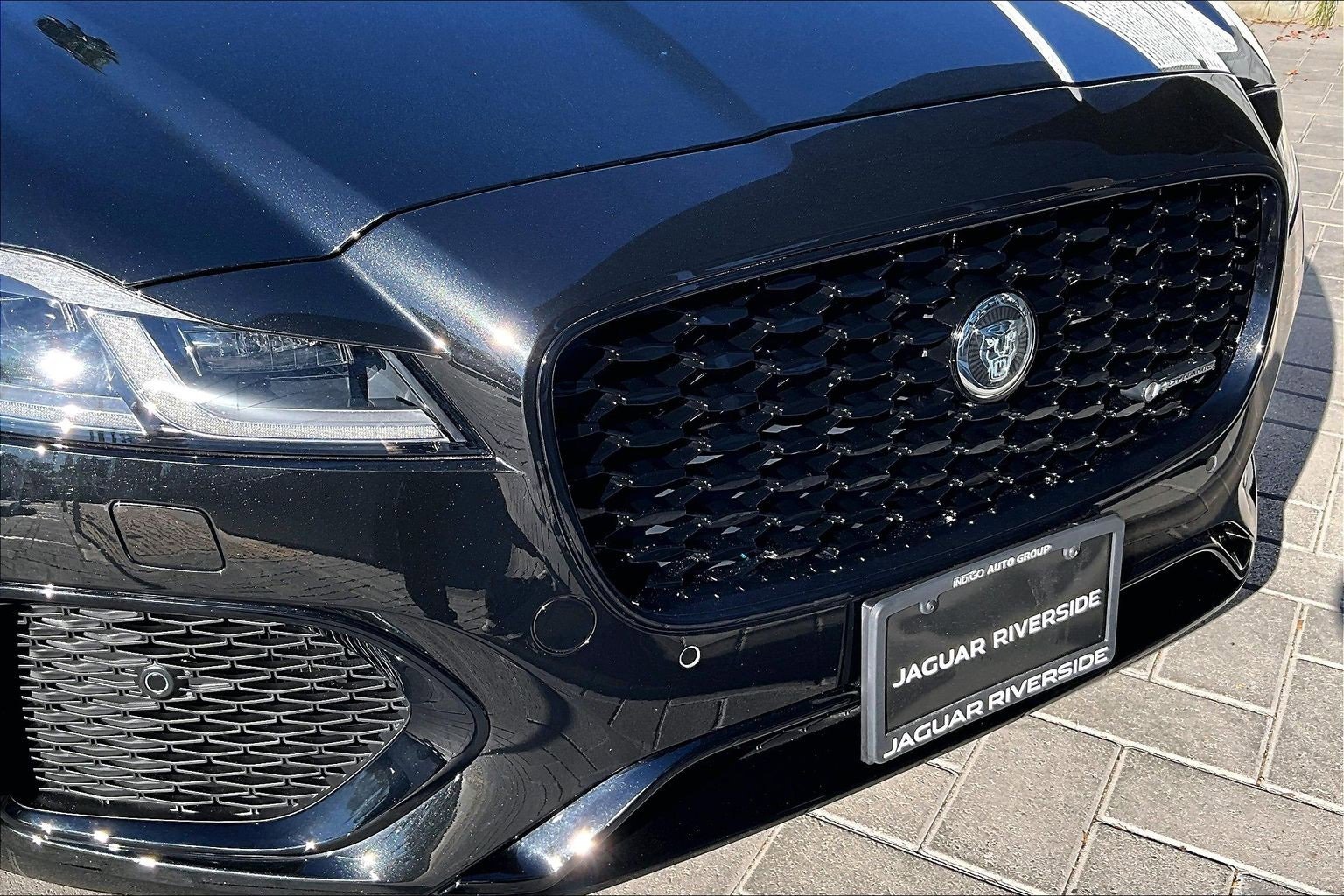 Used 2024 Jaguar XF R-Dynamic SE image 29