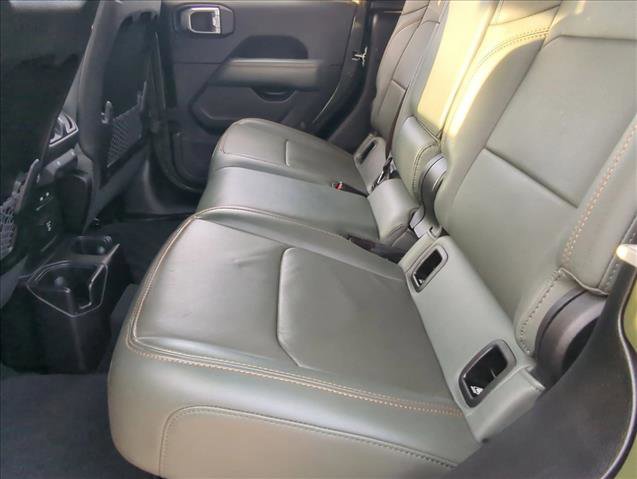 Used 2024 Jeep Gladiator Mojave AWD/4WD image 19