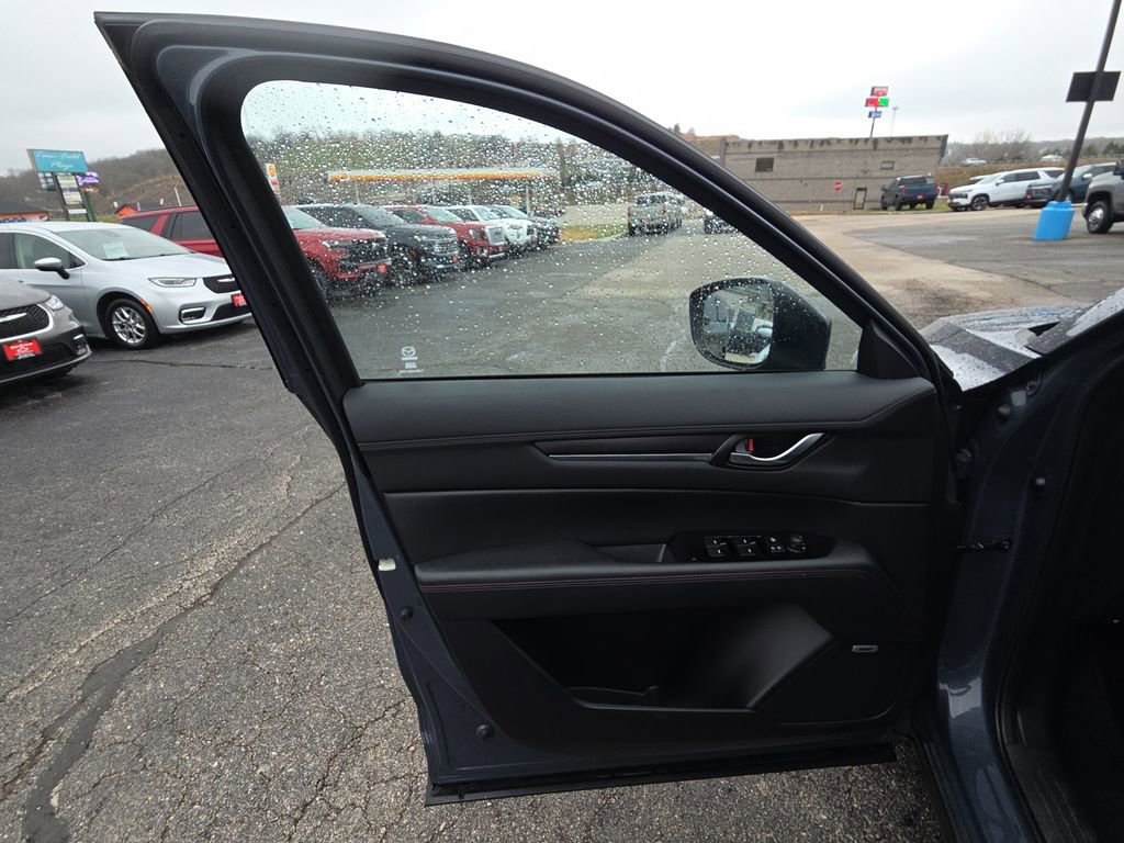 Used 2024 MAZDA CX-5 Carbon Edition image 12