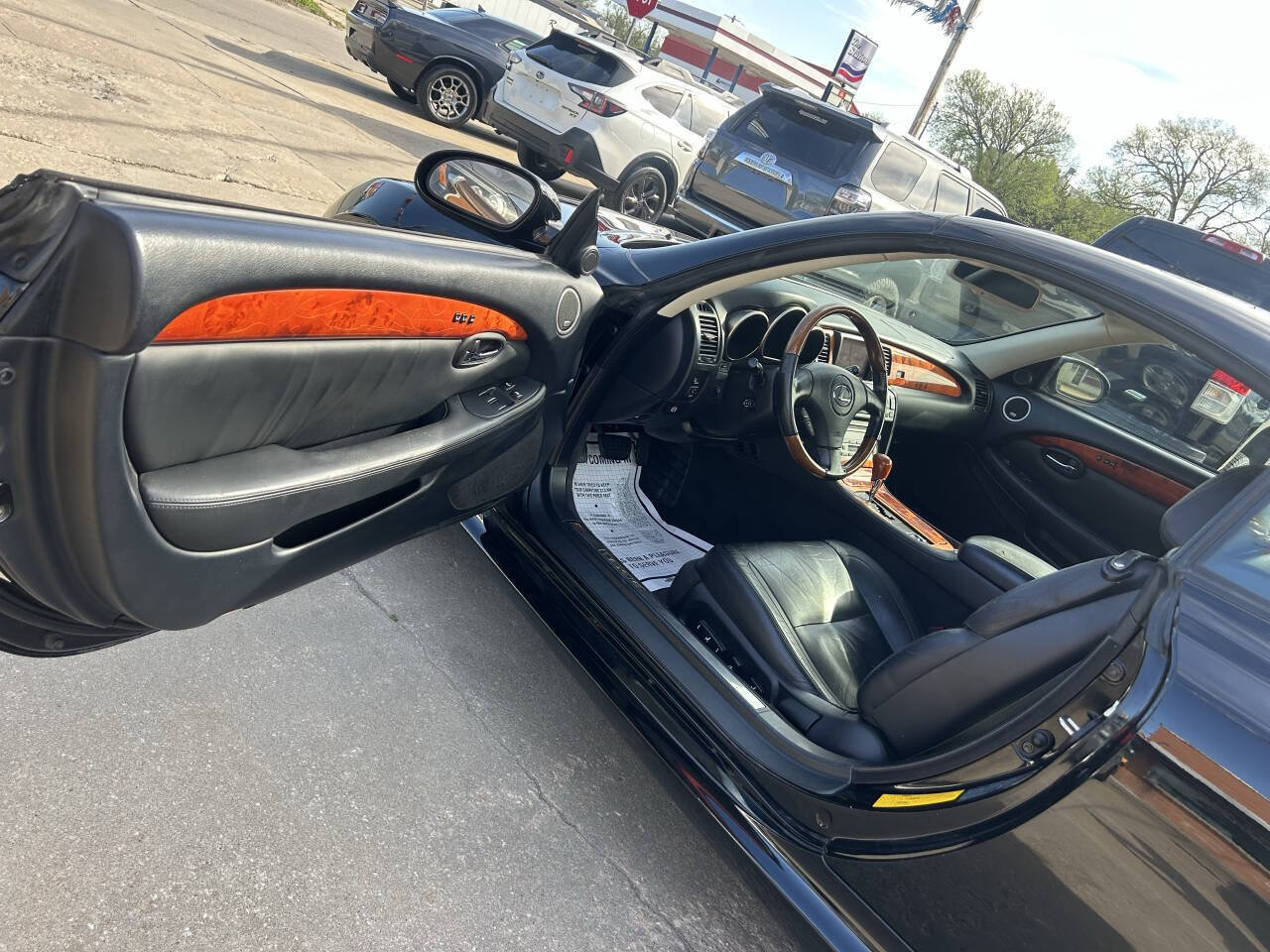 Used 2002 Lexus SC 430 Convertible RWD image 10