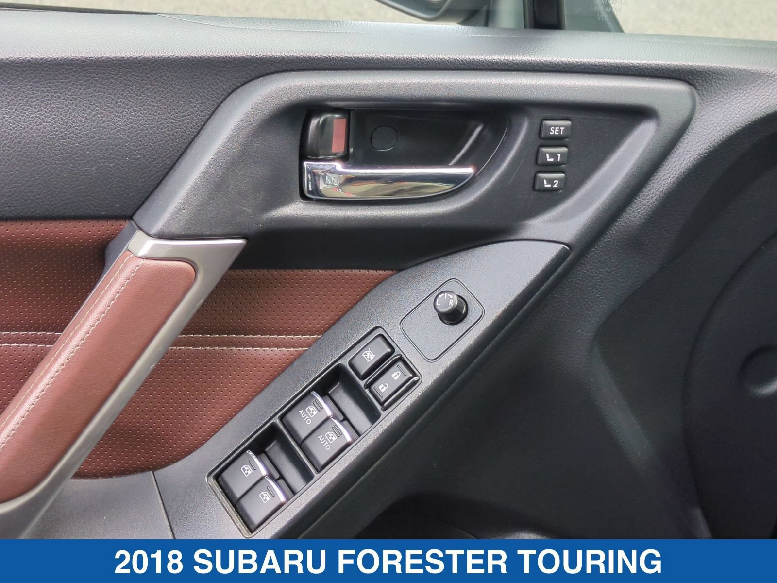 Used 2018 Subaru Forester 2.5i Touring AWD/4WD image 13