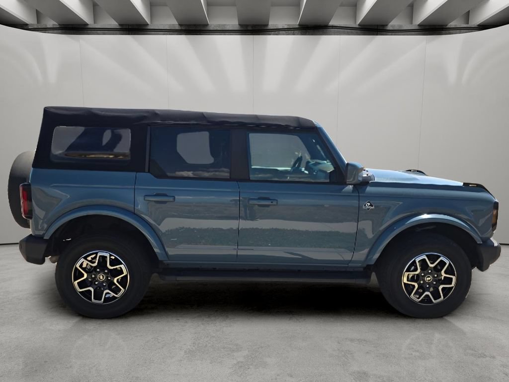 Used 2022 Ford Bronco Outer Banks AWD/4WD image 6