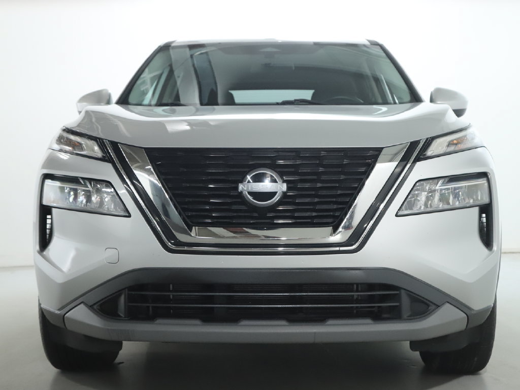 Used 2023 Nissan Rogue SV AWD/4WD image 5