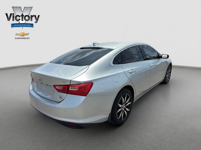 Used 2018 Chevrolet Malibu LT w/ Driver Confidence Package FWD image 7