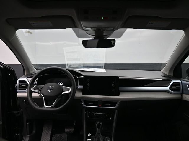 New 2026 Volkswagen Taos SE AWD/4WD image 10