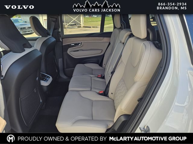 Certified 2026 Volvo XC90 B6 Plus w/ Protection Package Premier AWD/4WD image 17