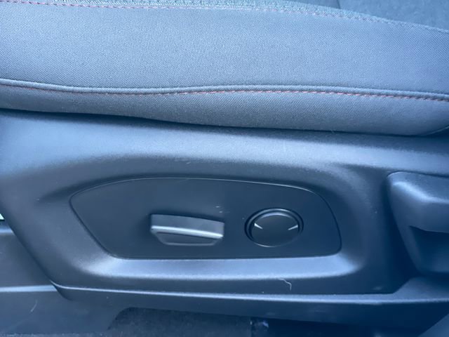 New 2026 Ford Explorer Active RWD image 18