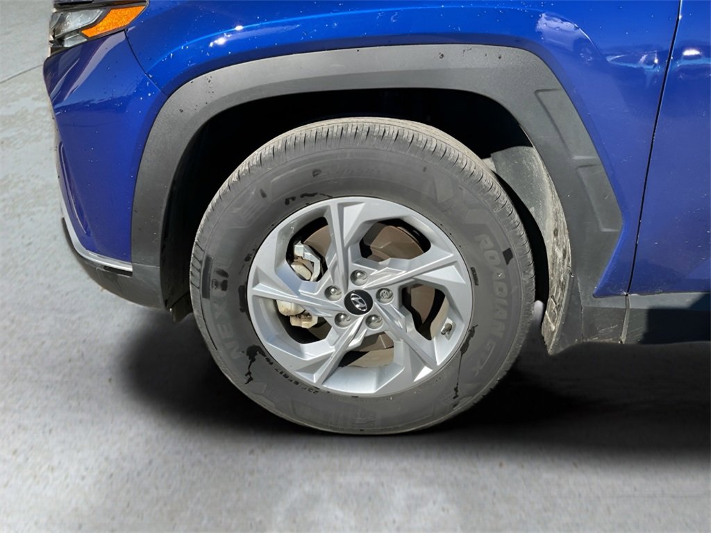 Certified 2024 Hyundai Tucson SE image 9