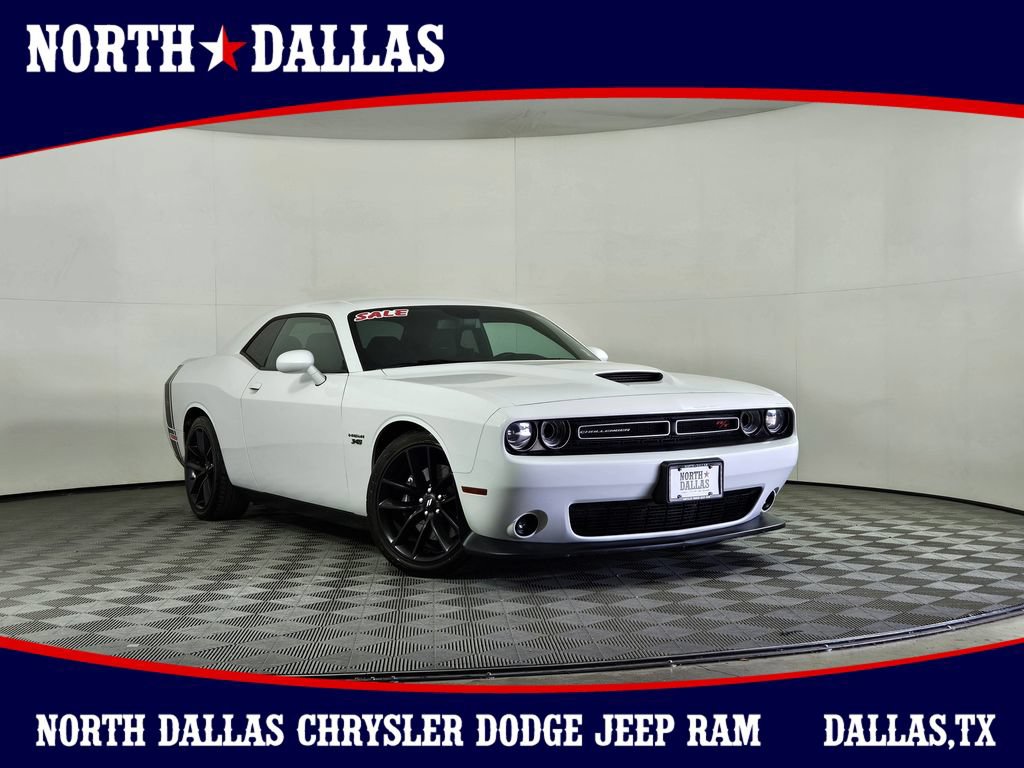 Used 2020 Dodge Challenger R/T w/ Performance Handling Group RWD video 1