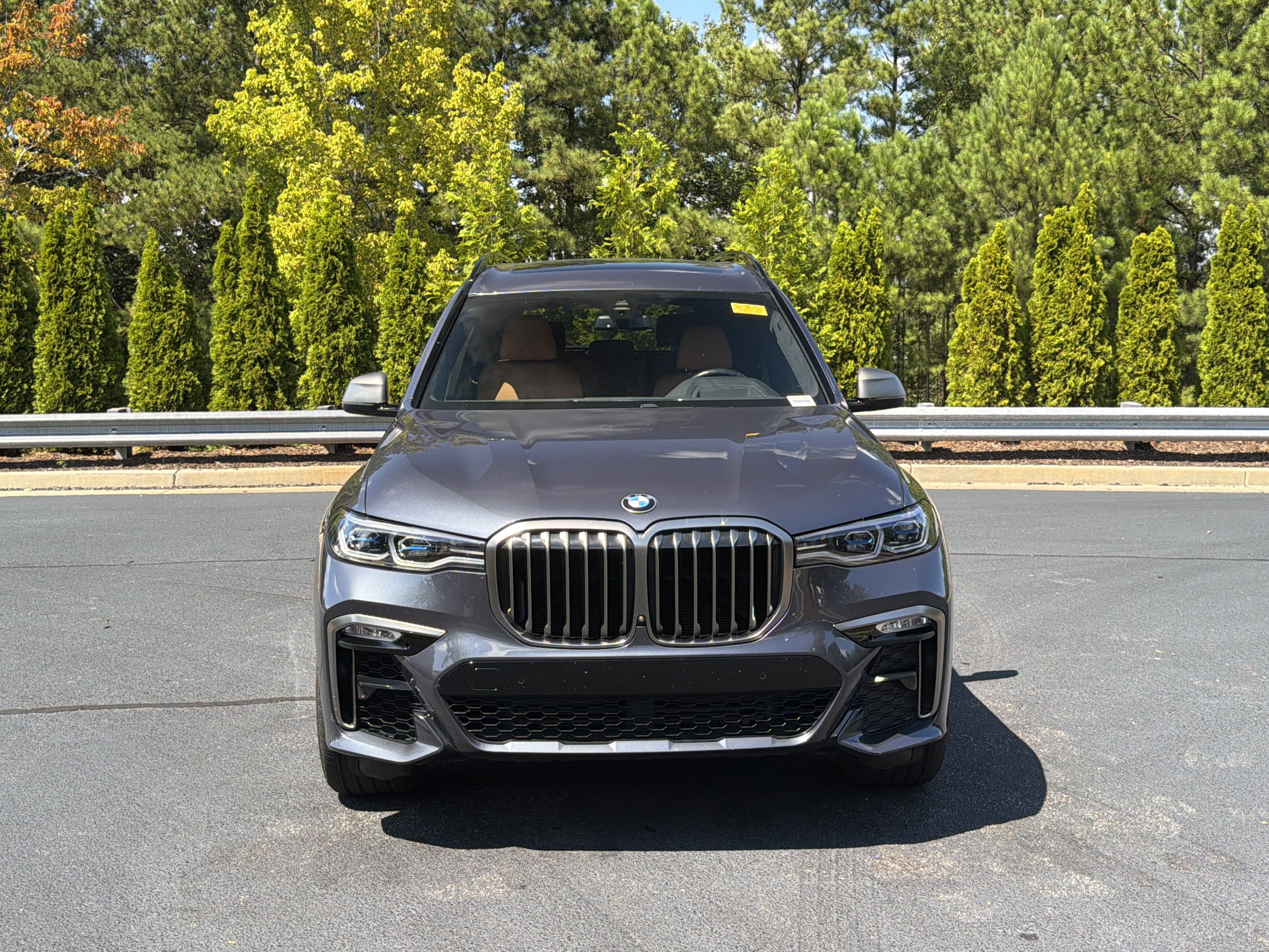 Used 2022 BMW X7 M50i w/ Dynamic Handling Package AWD/4WD image 10
