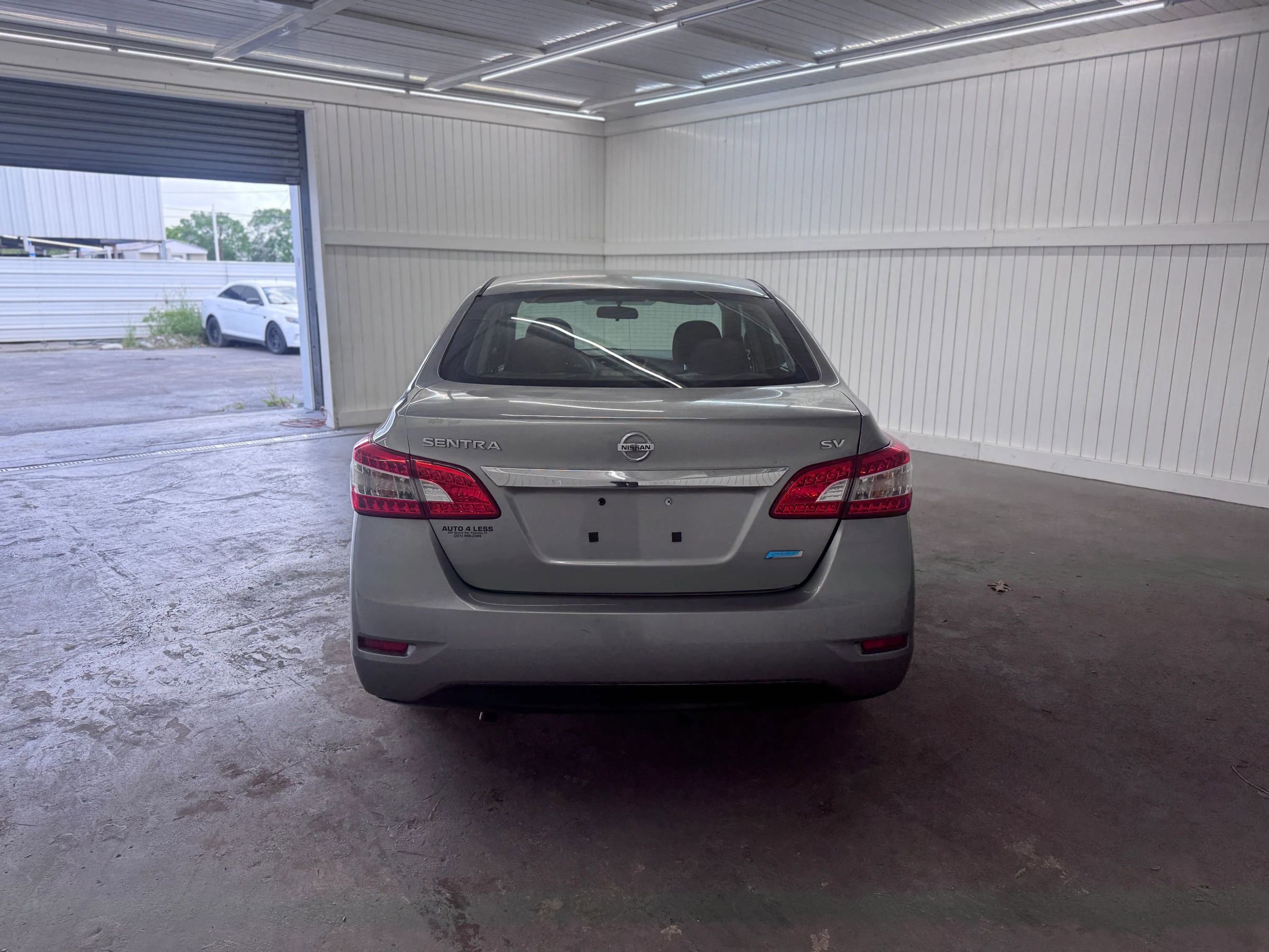 Used 2014 Nissan Sentra SV image 6