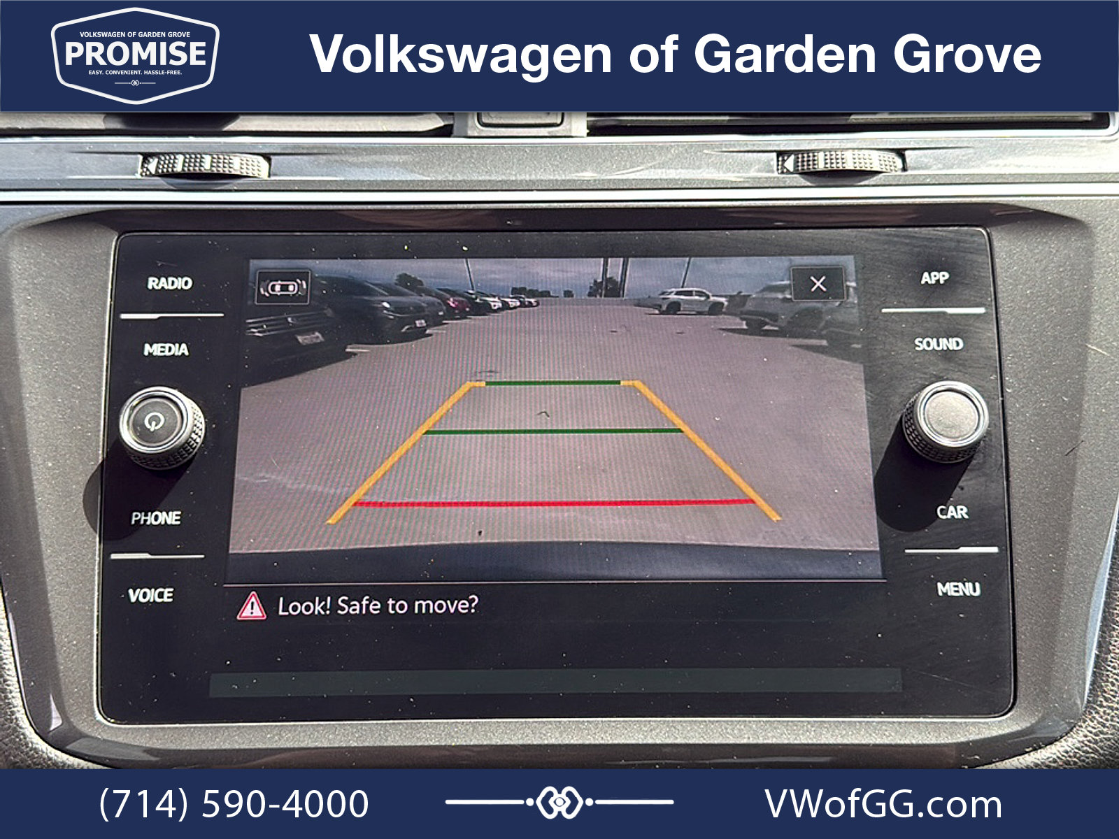 Used 2023 Volkswagen Tiguan SE FWD image 23