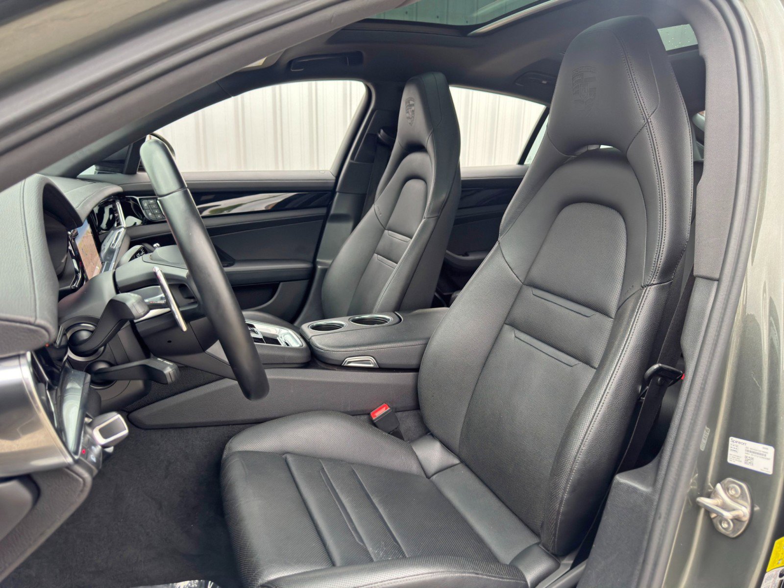 Used 2022 Porsche Panamera 4 AWD/4WD image 42
