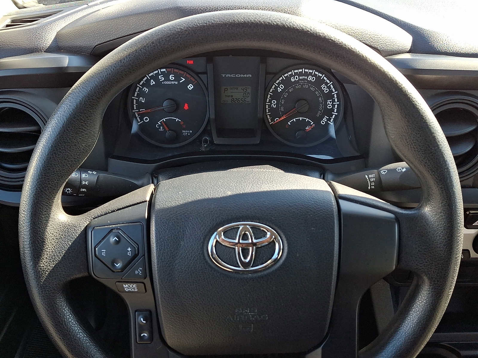 Used 2016 Toyota Tacoma SR image 16