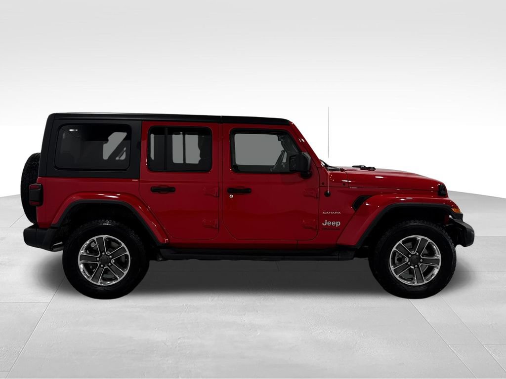 Used 2023 Jeep Wrangler Unlimited Sahara w/ Dual Top Group AWD/4WD image 21