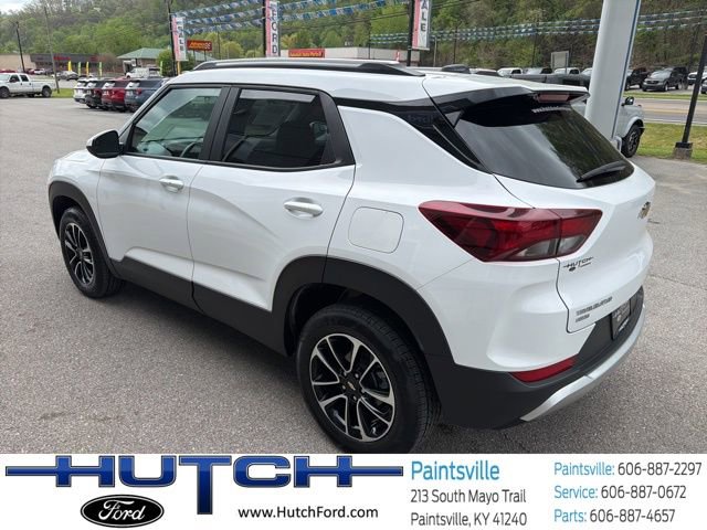 Used 2025 Chevrolet TrailBlazer LT AWD/4WD image 5