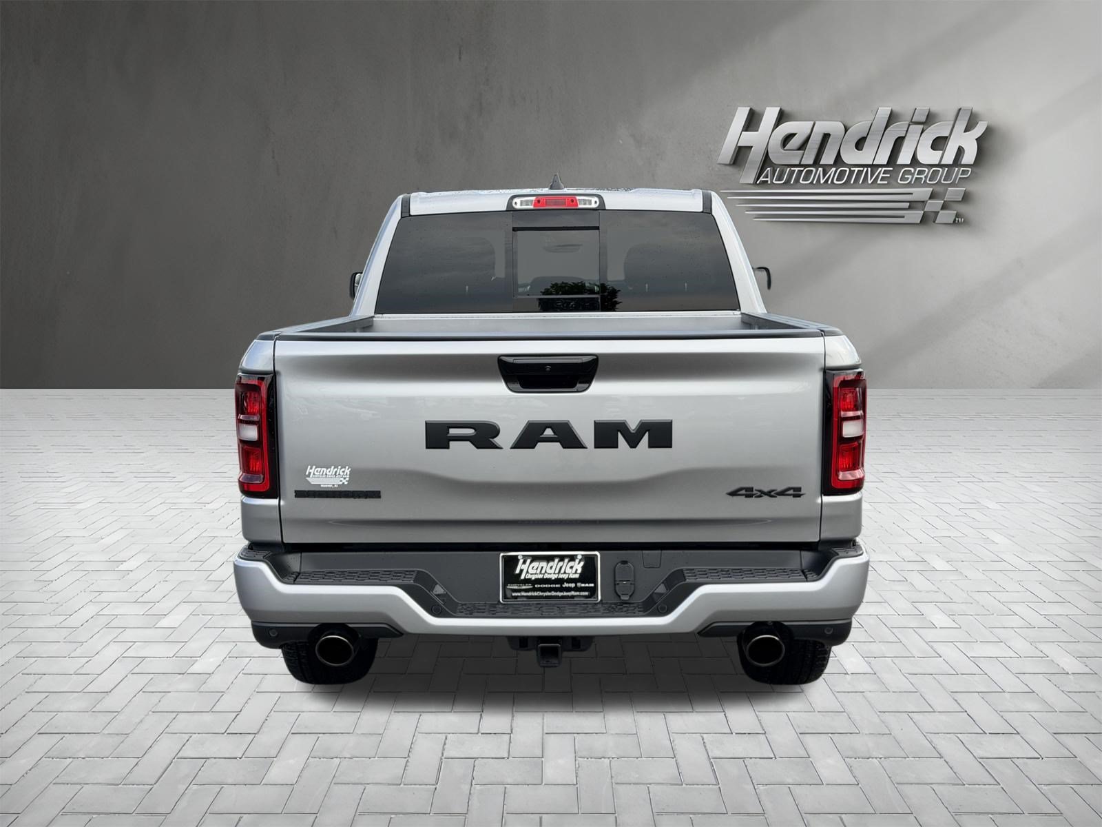 Used 2025 RAM 1500 Big Horn AWD/4WD image 9