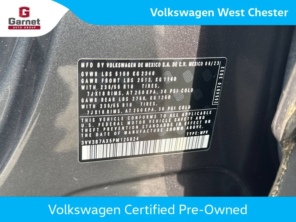 Certified 2023 Volkswagen Tiguan SE FWD image 14