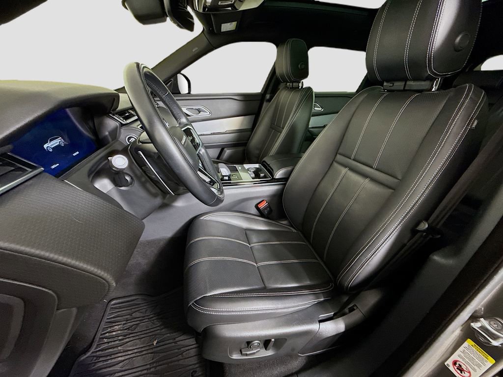 Used 2021 Land Rover Range Rover Velar R-Dynamic S image 22
