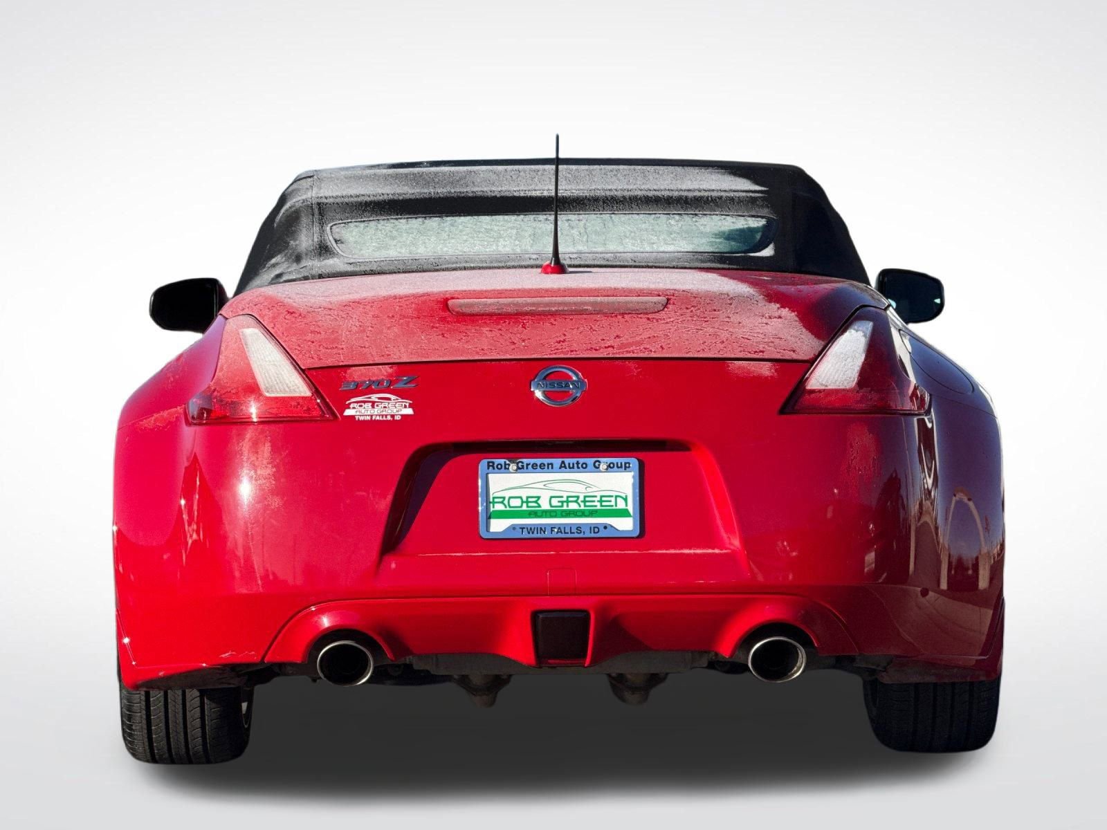 Used 2010 Nissan 370Z Touring image 4