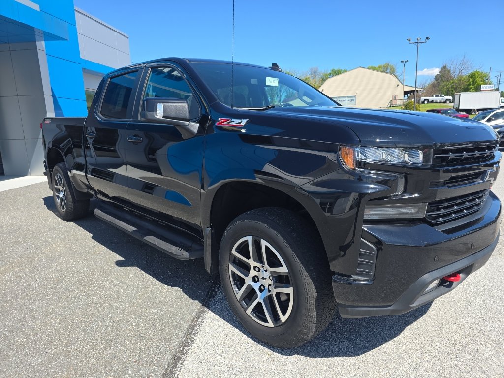 Used 2020 Chevrolet Silverado 1500 LT Trail Boss AWD/4WD image 4