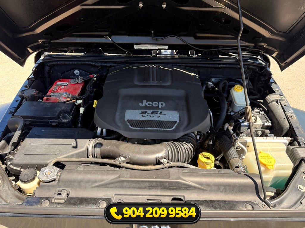 Used 2012 Jeep Wrangler Sport AWD/4WD image 28