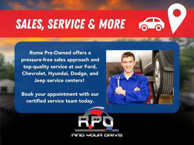 Used 2021 Chevrolet Blazer RS w/ Enhanced Convenience Package image 18