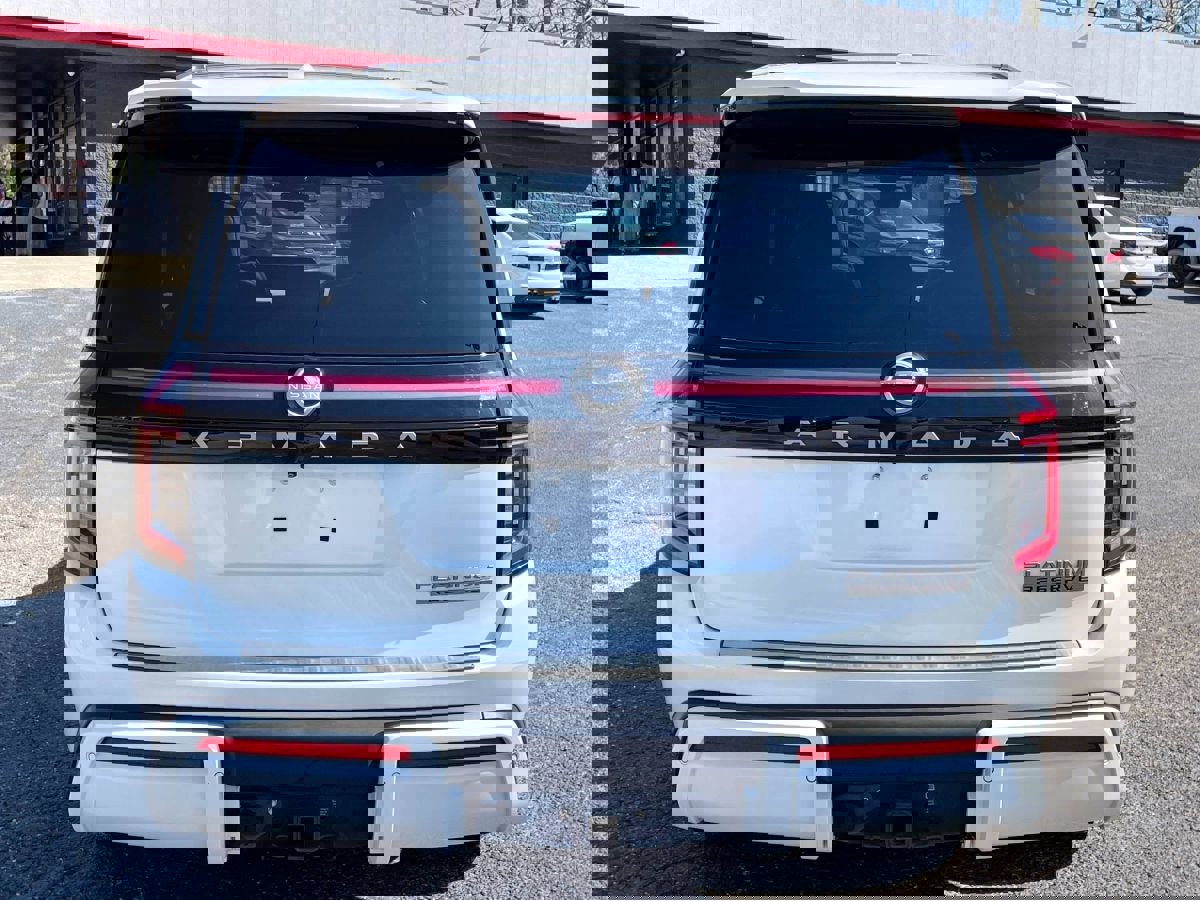 Used 2025 Nissan Armada Platinum Reserve image 8