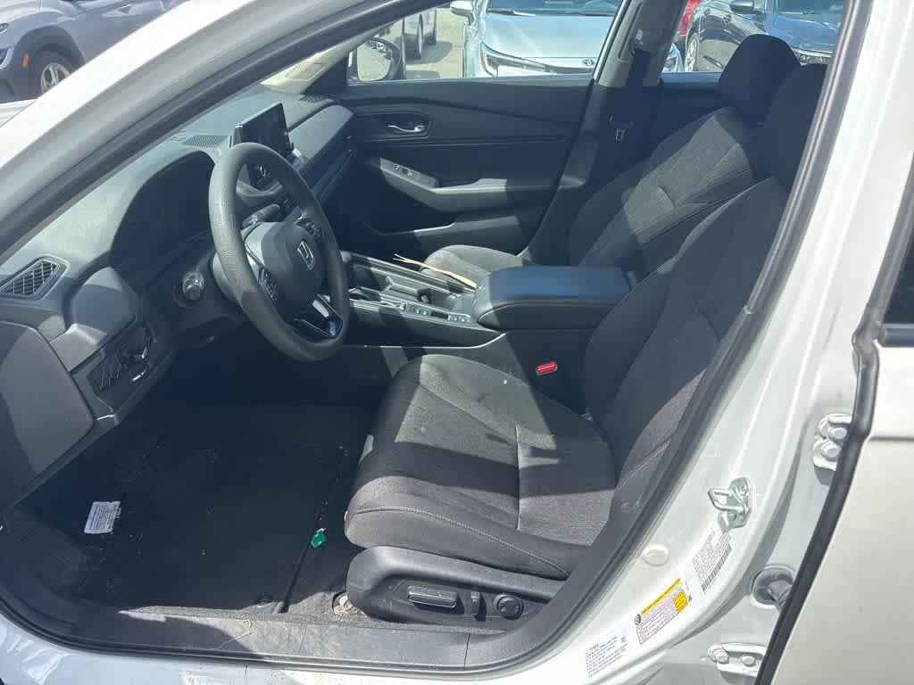 Certified 2023 Honda Accord EX image 36