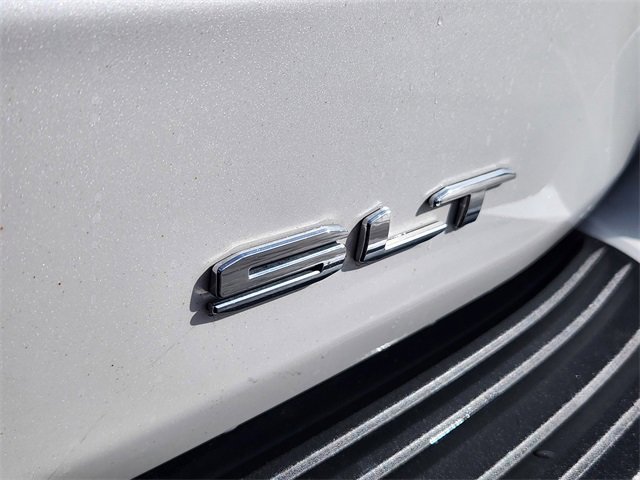 Used 2022 GMC Yukon SLT w/ SLT Premium Package image 13