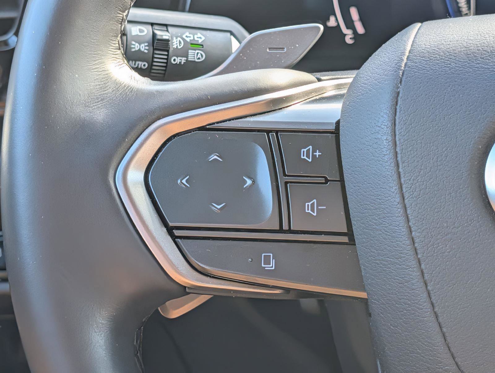 Used 2023 Lexus NX 350h AWD image 14