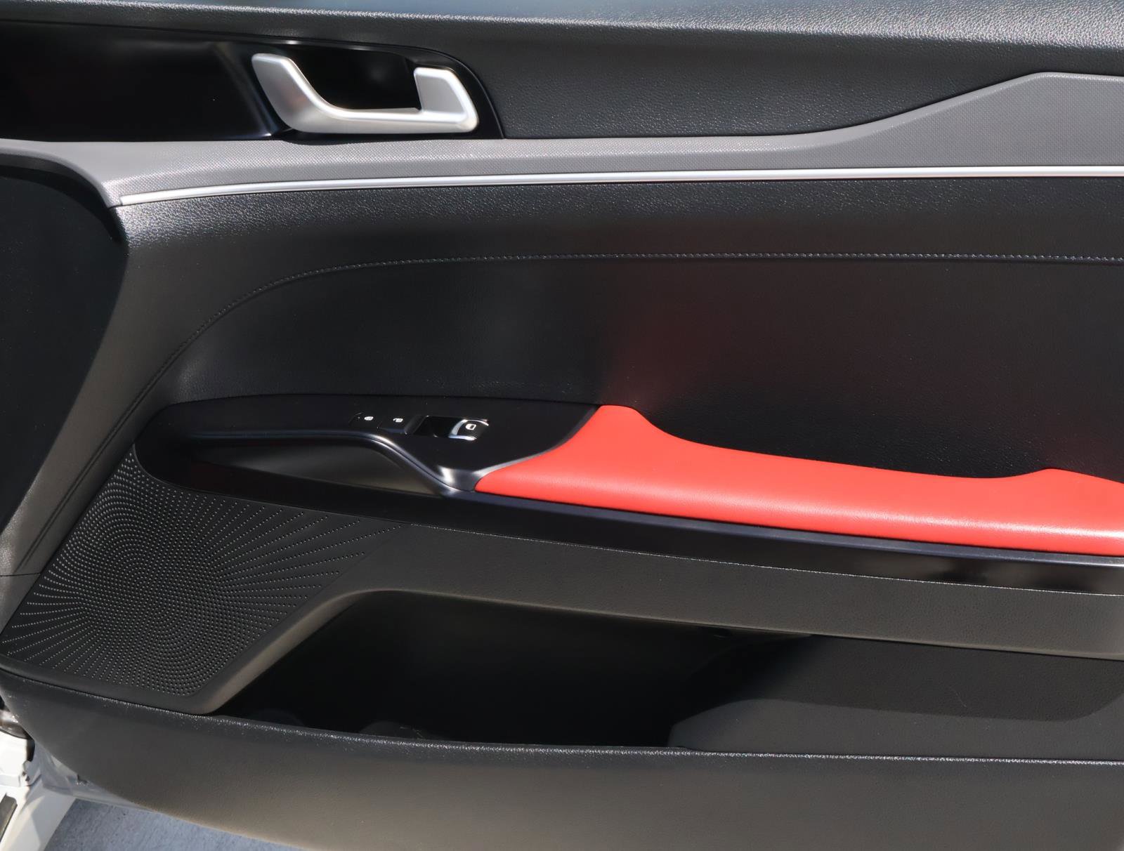 Used 2024 Kia K5 GT-Line image 16