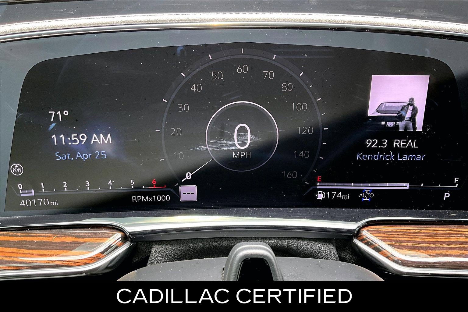 Certified 2023 Cadillac Escalade Premium Luxury AWD/4WD image 24