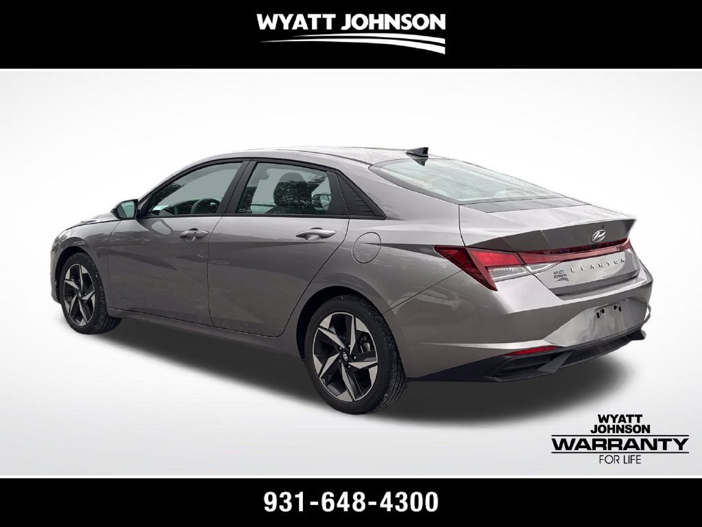 Used 2023 Hyundai Elantra SEL w/ Convenience Package FWD image 3