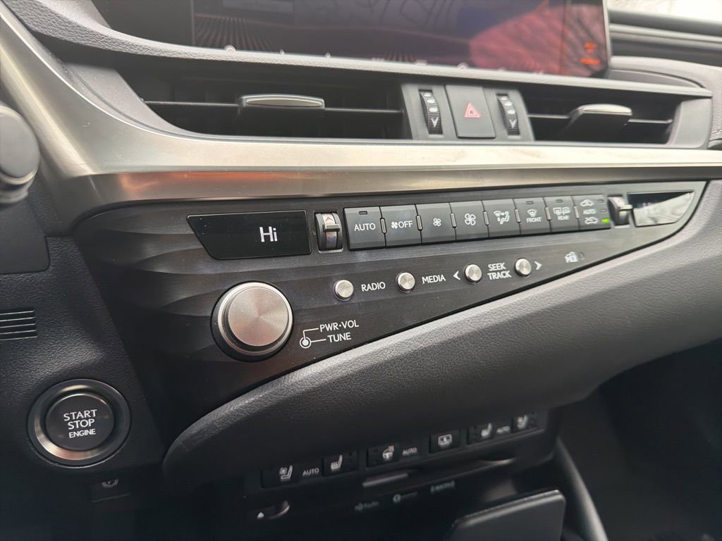 Used 2021 Lexus ES 350 Luxury image 32