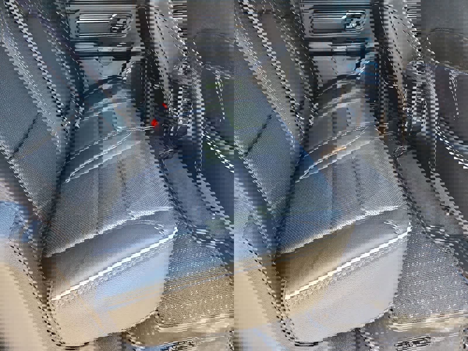 Certified 2022 RAM 1500 Limited image 21