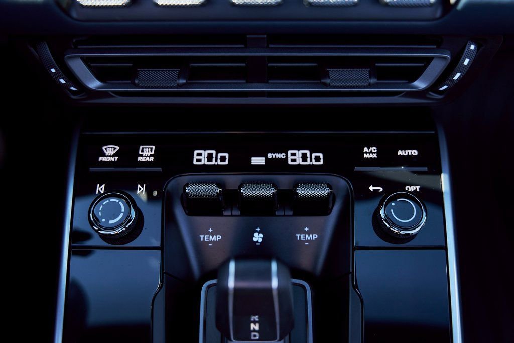 Used 2021 Porsche 911 Turbo S image 63