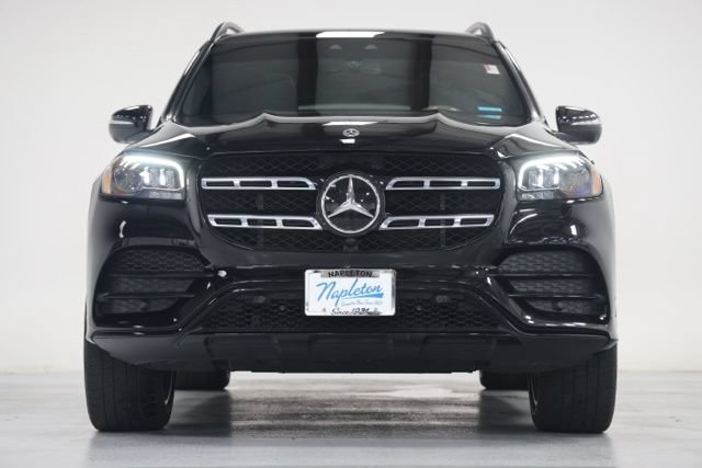 Used 2022 Mercedes-Benz GLS 450 4MATIC image 2