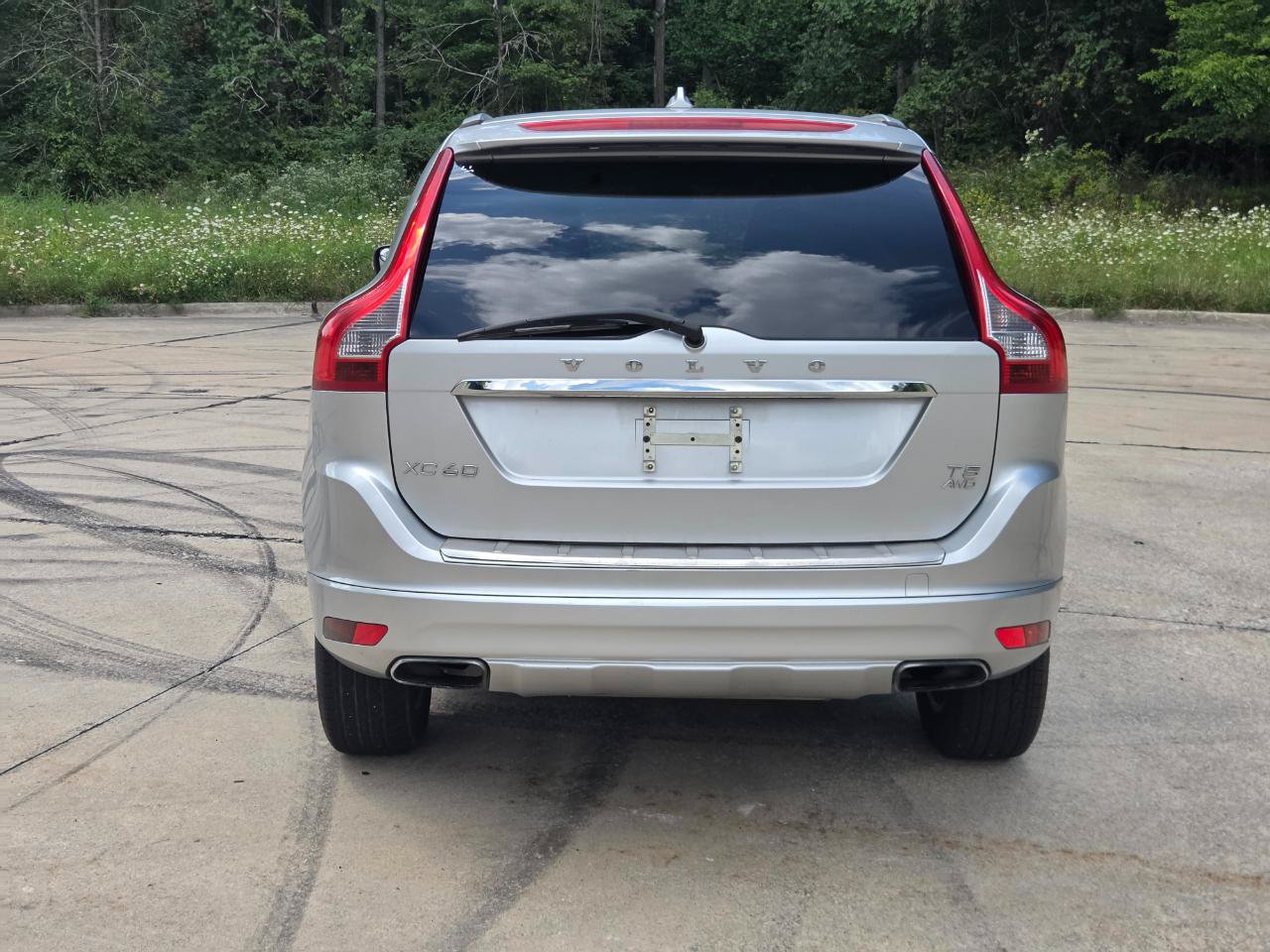 Used 2015 Volvo XC60 T5 AWD/4WD image 4