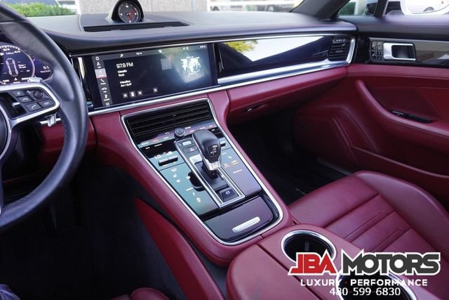 Used 2020 Porsche Panamera 4 AWD/4WD image 23