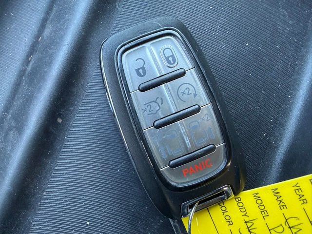 Used 2019 Chrysler Pacifica Touring-L w/ S Appearance Package image 19