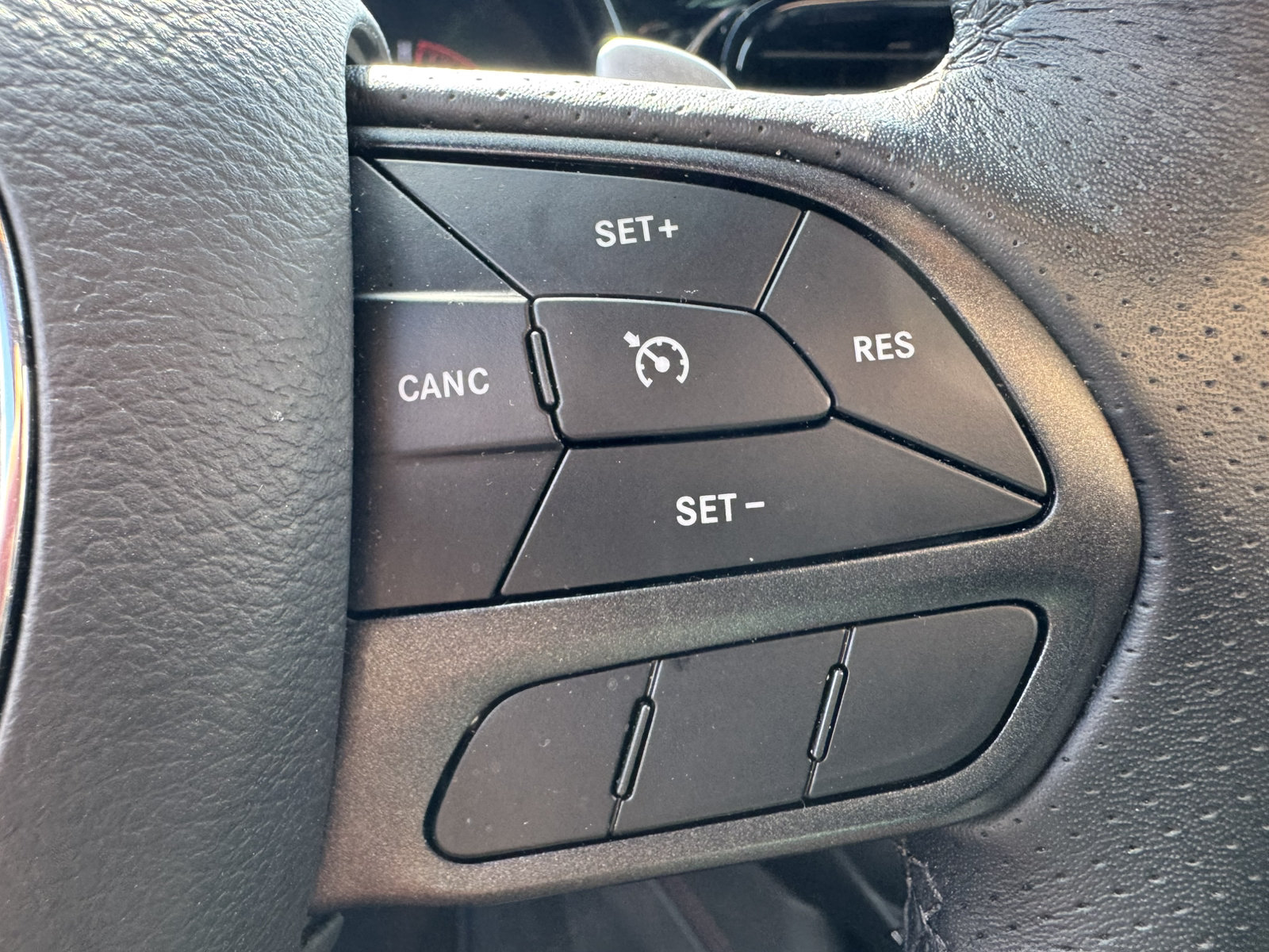 Certified 2025 Dodge Durango GT AWD/4WD image 32