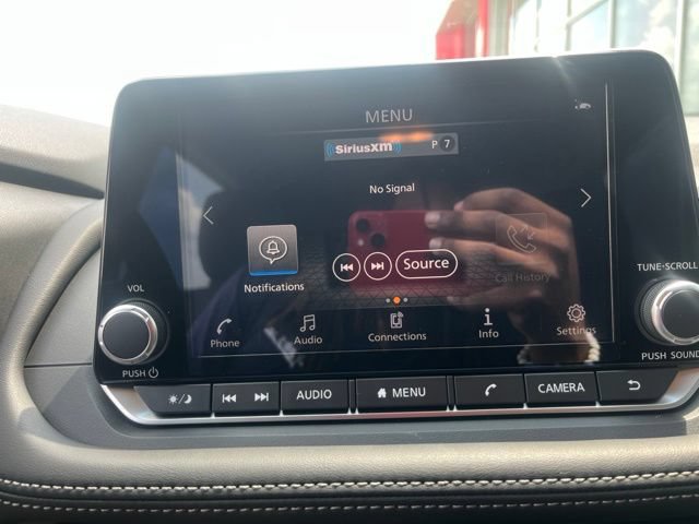 Used 2026 Nissan Rogue SV FWD image 15